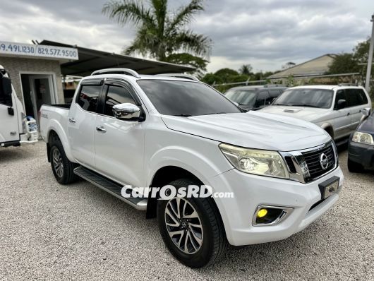 Nissan Frontier Camioneta en venta