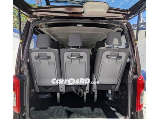 Nissan Caravan Minivan en venta