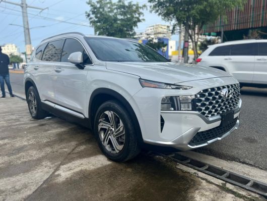 Hyundai Santa Fe SE en venta