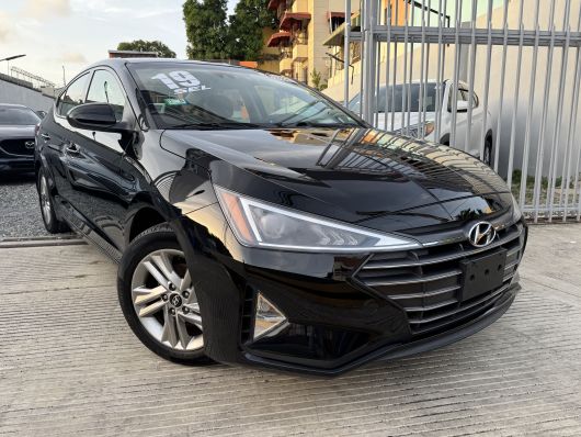 Hyundai Elantra SEL en venta