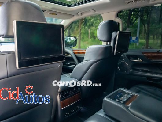 Lexus LX Jeepeta en venta