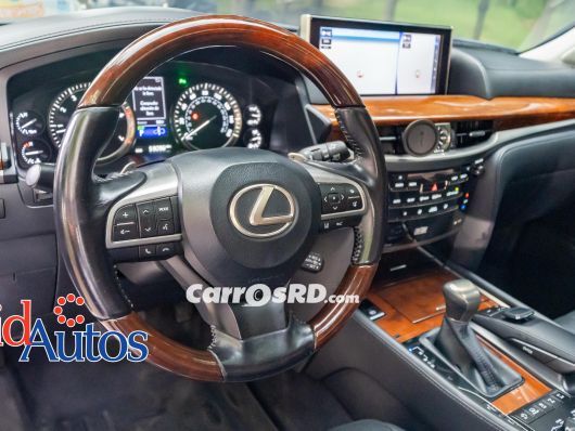 Lexus LX Jeepeta en venta