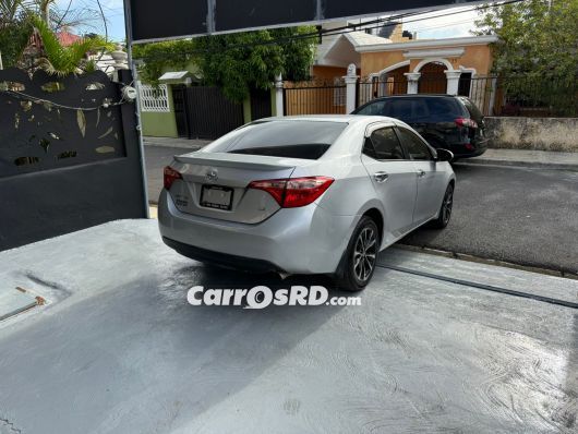 Toyota Corolla Carros en venta