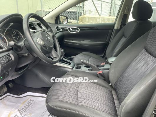 Nissan Sentra Carros en venta