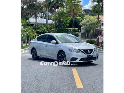 Nissan Sentra Carros en venta