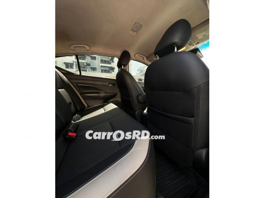 Nissan Versa Carros en venta
