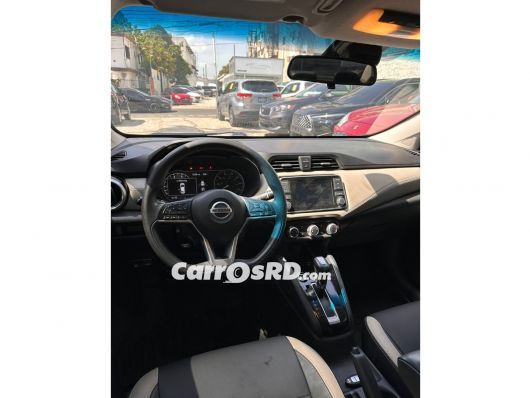 Nissan Versa Carros en venta