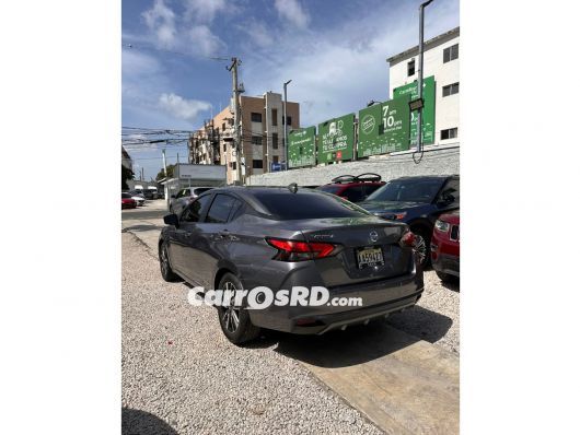 Nissan Versa Carros en venta