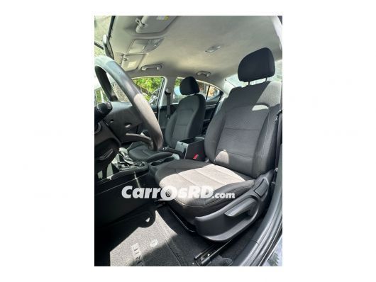 Hyundai Elantra Jeepeta en venta