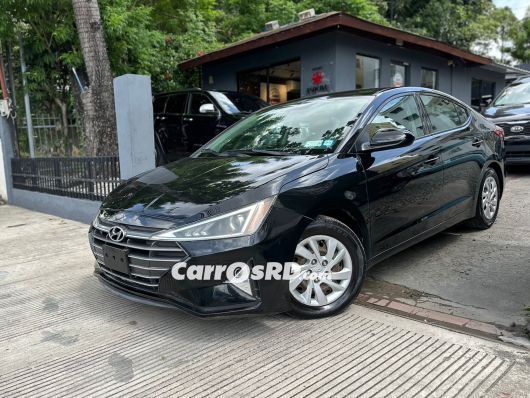 Hyundai Elantra Jeepeta en venta