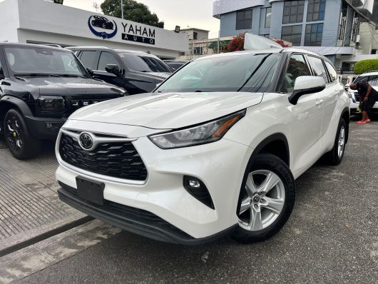 Toyota Highlander LE en venta