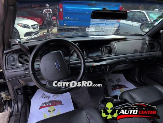 Ford Crown Victoria Carros en venta