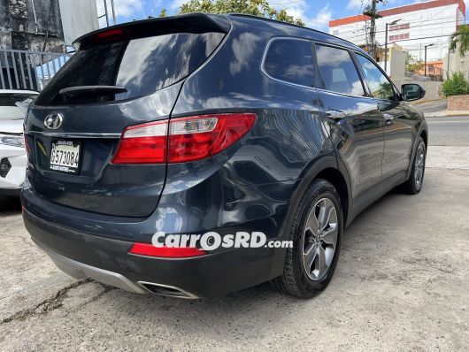 Hyundai Grand Santa Fe Jeepeta en venta