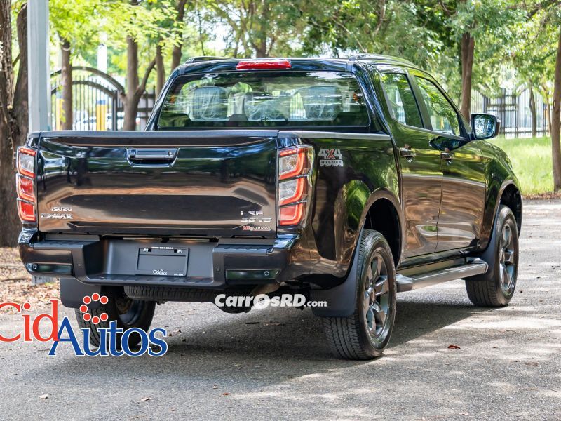 Isuzu