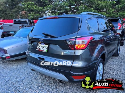 Ford Escape Jeepeta en venta