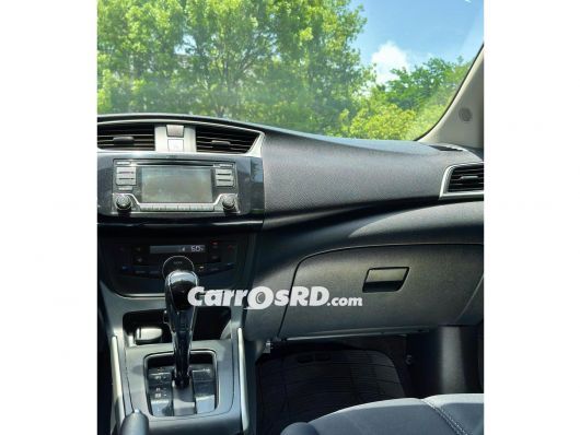 Nissan Sentra Carros en venta