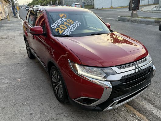 Mitsubishi Outlander SEL en venta