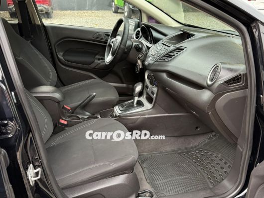 Ford Fiesta Carros en venta