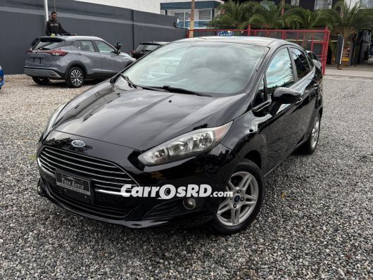 Ford Fiesta Carros en venta
