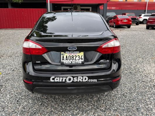Ford Fiesta Carros en venta