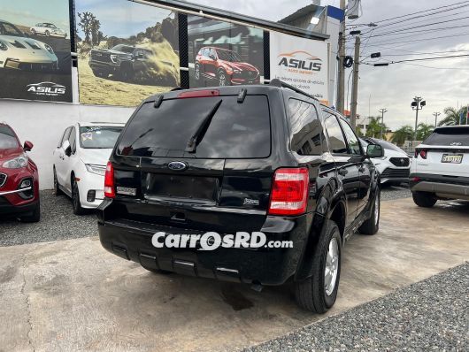 Ford Escape Jeepeta en venta