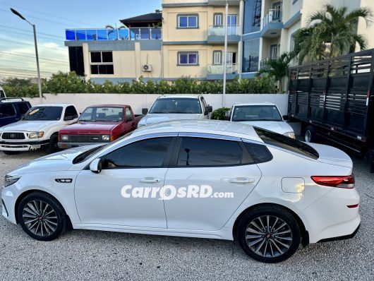 Kia K5 Carros en venta