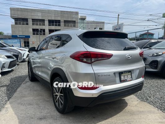Hyundai Tucson Jeepeta en venta
