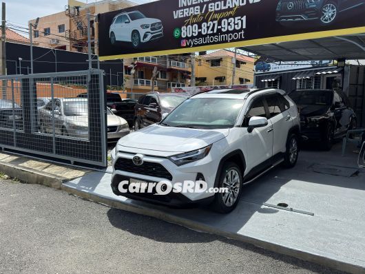 Toyota RAV4 Jeepeta en venta