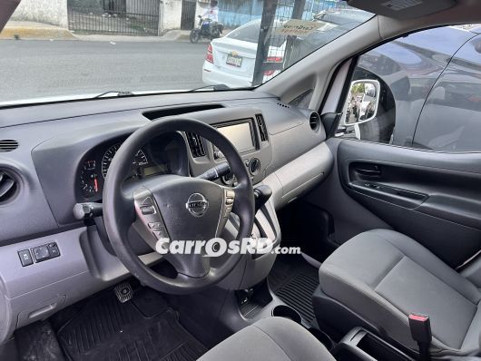 Nissan NV Furgoneta en venta