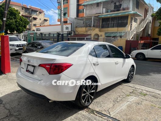 Toyota Corolla Carros en venta