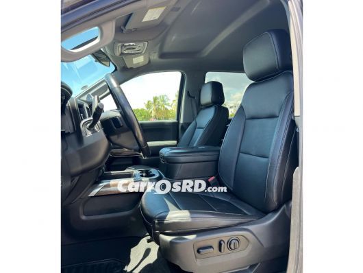Chevrolet Silverado Camioneta en venta