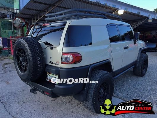 Toyota FJ Cruiser Jeepeta en venta