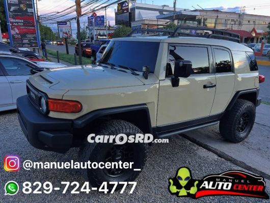 Toyota FJ Cruiser Jeepeta en venta