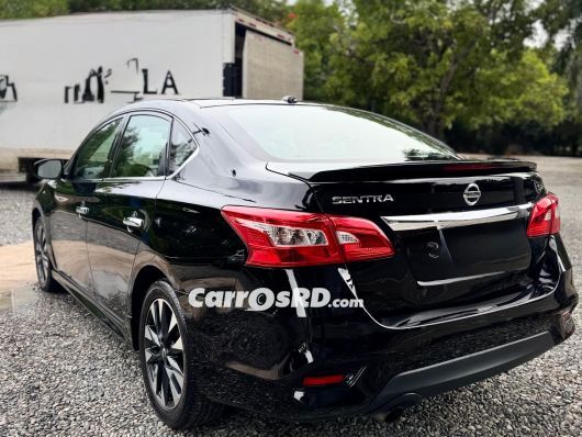 Nissan Sentra Carros en venta