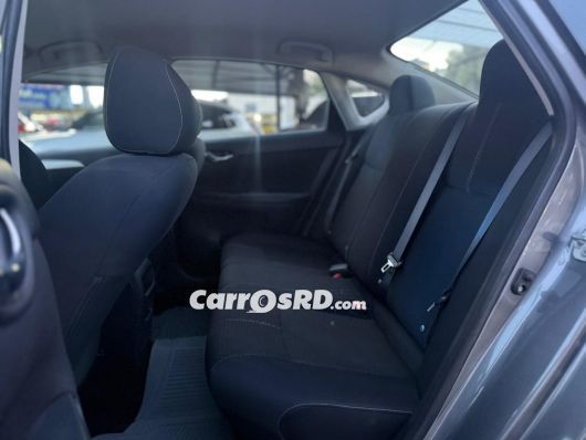 Nissan Sentra Carros en venta