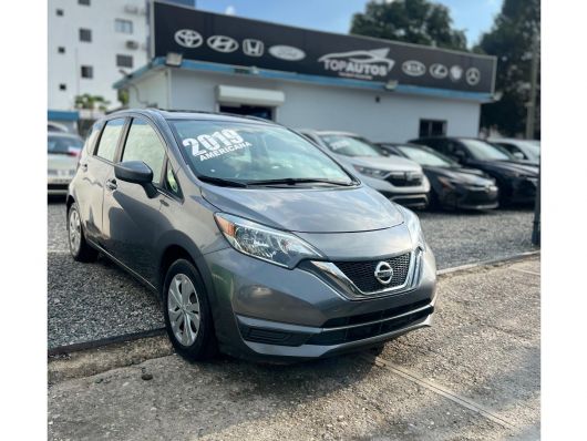 Nissan Versa SV en venta