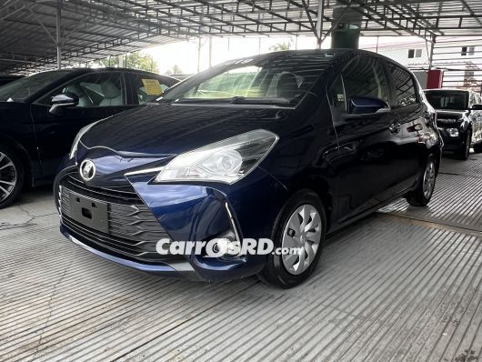 Toyota Vitz Carros en venta