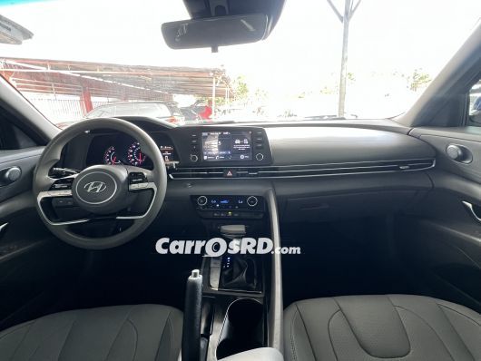 Hyundai Elantra Carros en venta