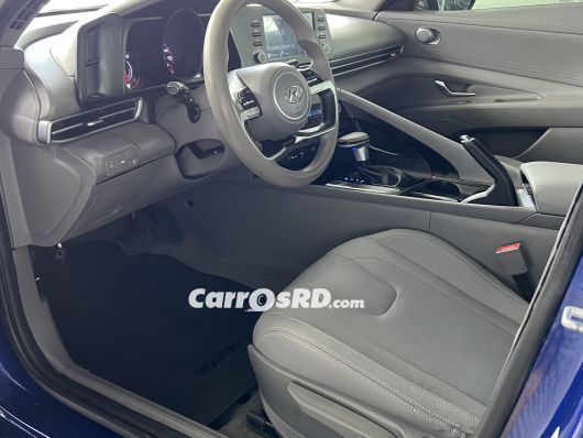 Hyundai Elantra Carros en venta