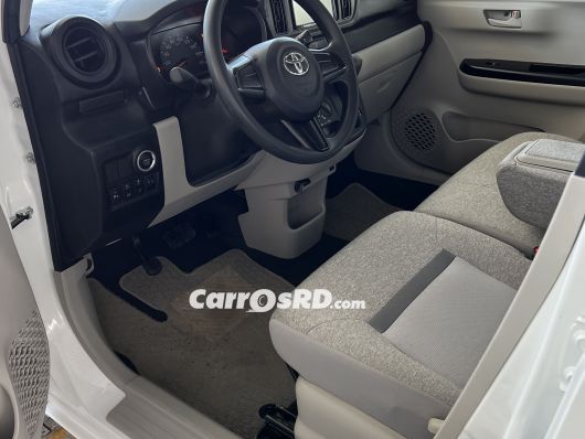 Toyota Passo Carros en venta