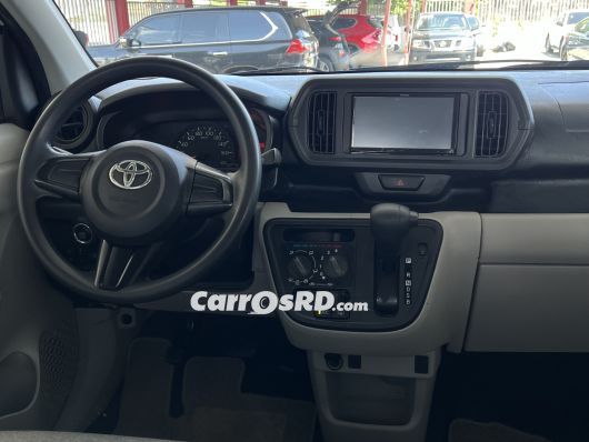 Toyota Passo Carros en venta