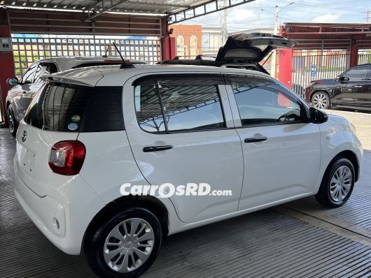 Toyota Passo Carros en venta