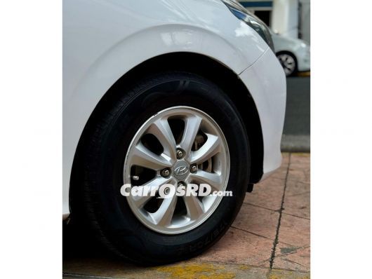 Hyundai Verna Carros en venta