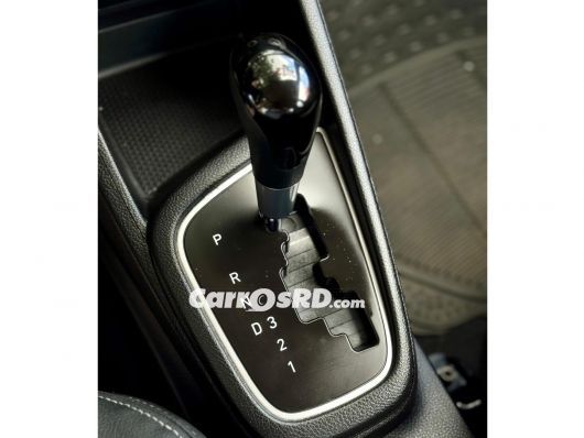 Hyundai Verna Carros en venta