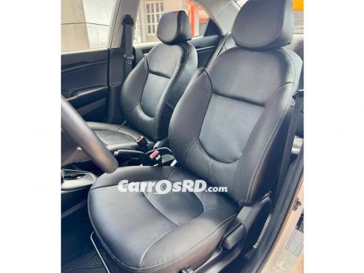 Hyundai Verna Carros en venta