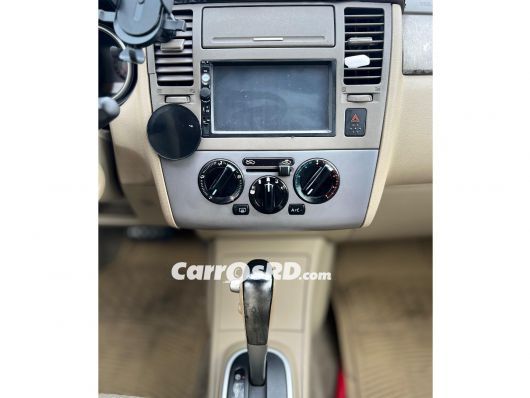 Nissan Tiida Carros en venta
