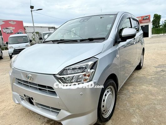 Daihatsu Mira Carros en venta