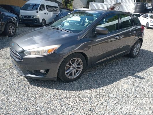 Ford Focus SE Hatchback en venta