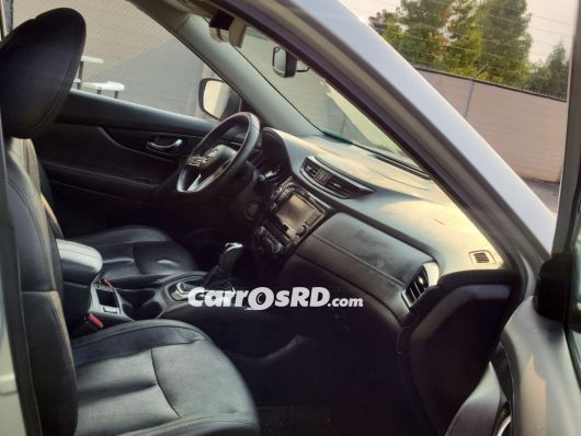 Nissan Rogue Jeepeta en venta
