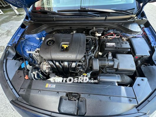 Hyundai Elantra Carros en venta